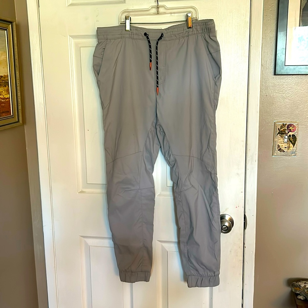 Size medium Projek Raw jogger pants. Light grey